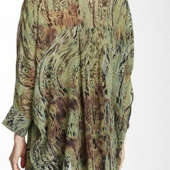 HP💝Da-Nang Jungle Print tunic xs/s in 100%silk NWT - Picture 2 of 5